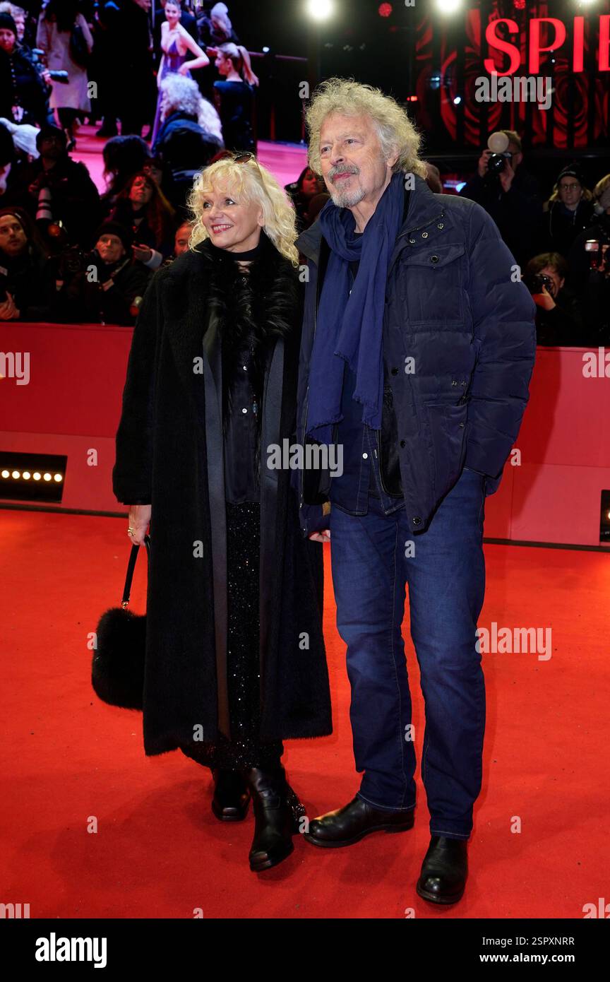 Wolfgang Niedecken mit Ehefrau Tina Golemiewski BEI der Premiere des Kinofilms 'Like A Complete Unknown' auf der Berlinale 2025 / 75. Internationale Filmfestspiele Berlin im Berlinale Palast. Berlin, 14.02.2025 Banque D'Images