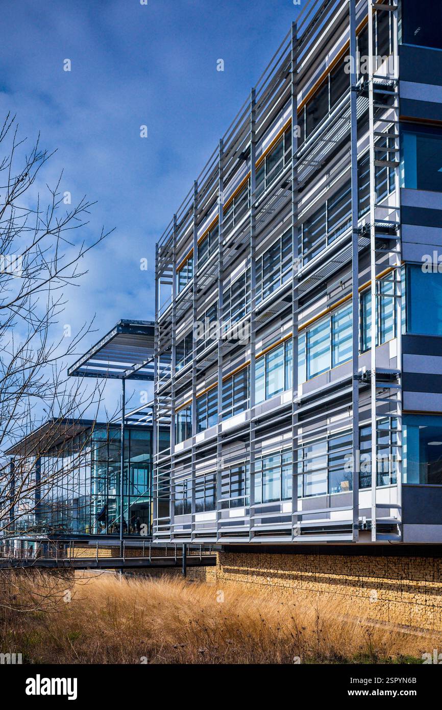 Broers Bâtiment à l'Université de Cambridge a ouvert le Forum Hauser 2010 est sur le site de Cambridge de l'Ouest. Wilkinson Eyre Architects Architectes avec Archial Banque D'Images