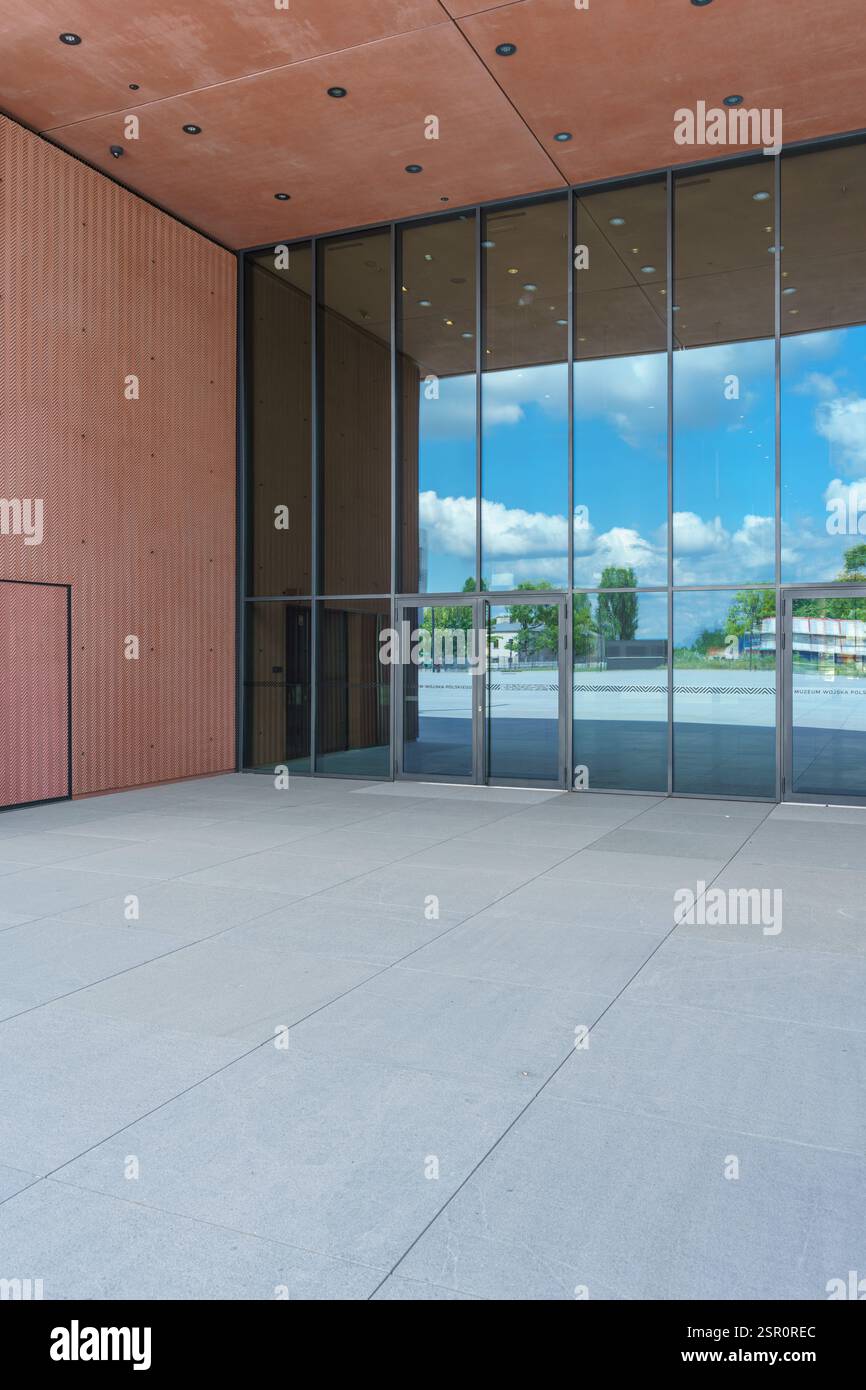 Musée de l'armée polonaise situé à Cytadela (Citadelle) Varsovie. Ouvert en 2023 a remporté de nombreux prix de design. Banque D'Images