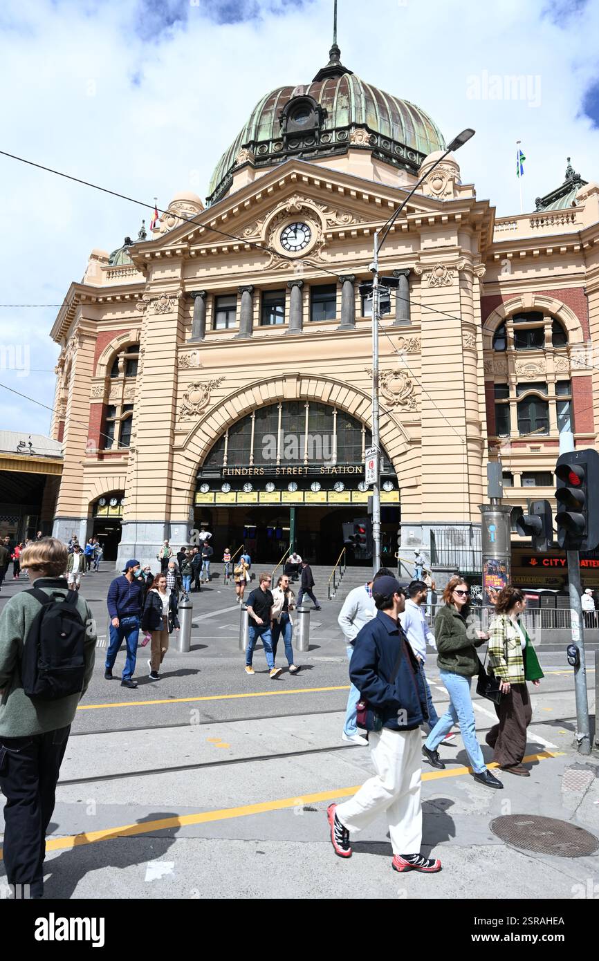 Gare de flinders Street, architecture décisive de style Renaissance française, Melbourne Victoria Australie Banque D'Images