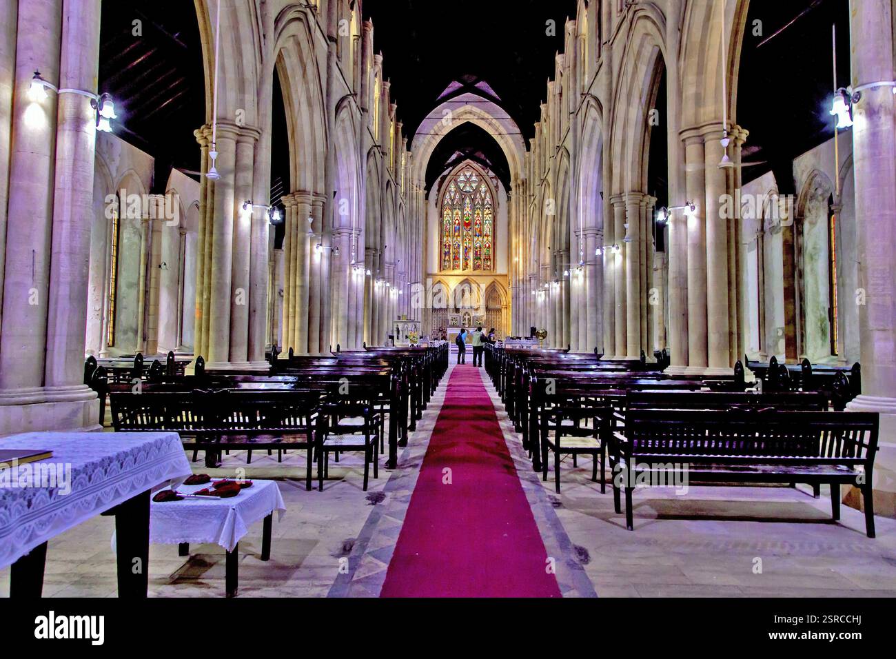 Intérieur de l'église de l'Afghanistan, Colaba, Mumbai, Maharashtra, Inde, Asie Banque D'Images