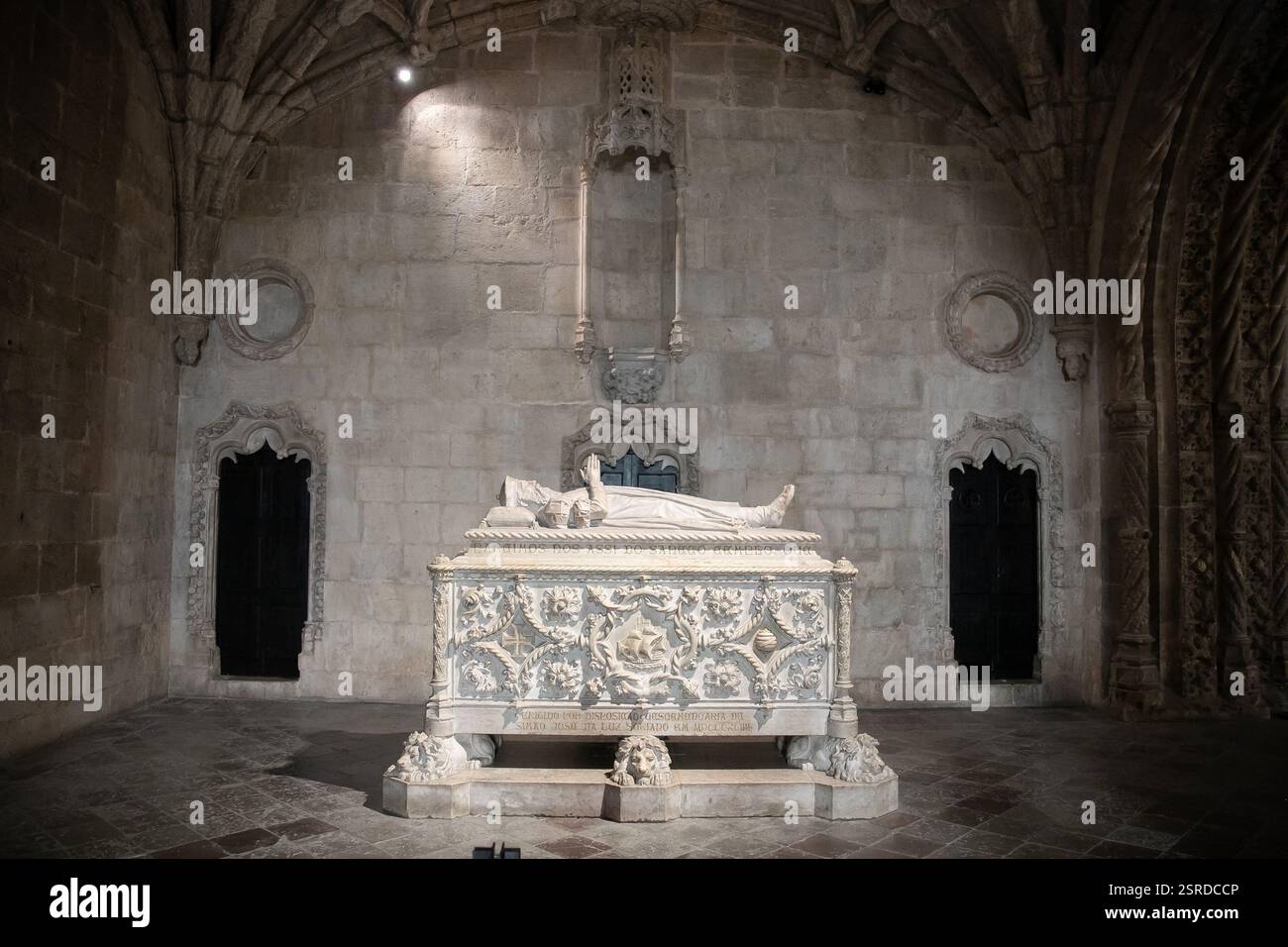Tombe de Vasco da Gama, monastère de Jerónimos, Lisbonne, Portugal Banque D'Images