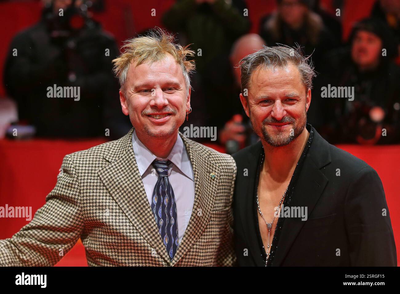 Berlin, Deutschland, 13.02.2025 : Berlinale-Palast, Roter Teppich : Berlinale 2025 - Eröffnung : Robert Stadlober und Philipp Hochmair *** Berlin, Allemagne, 13 02 2025 Berlinale Palast, Red Carpet Berlinale 2025 ouverture Robert Stadlober et Philipp Hochmair Copyright : xdtsxNachrichtenagenturx dts 59242 Banque D'Images