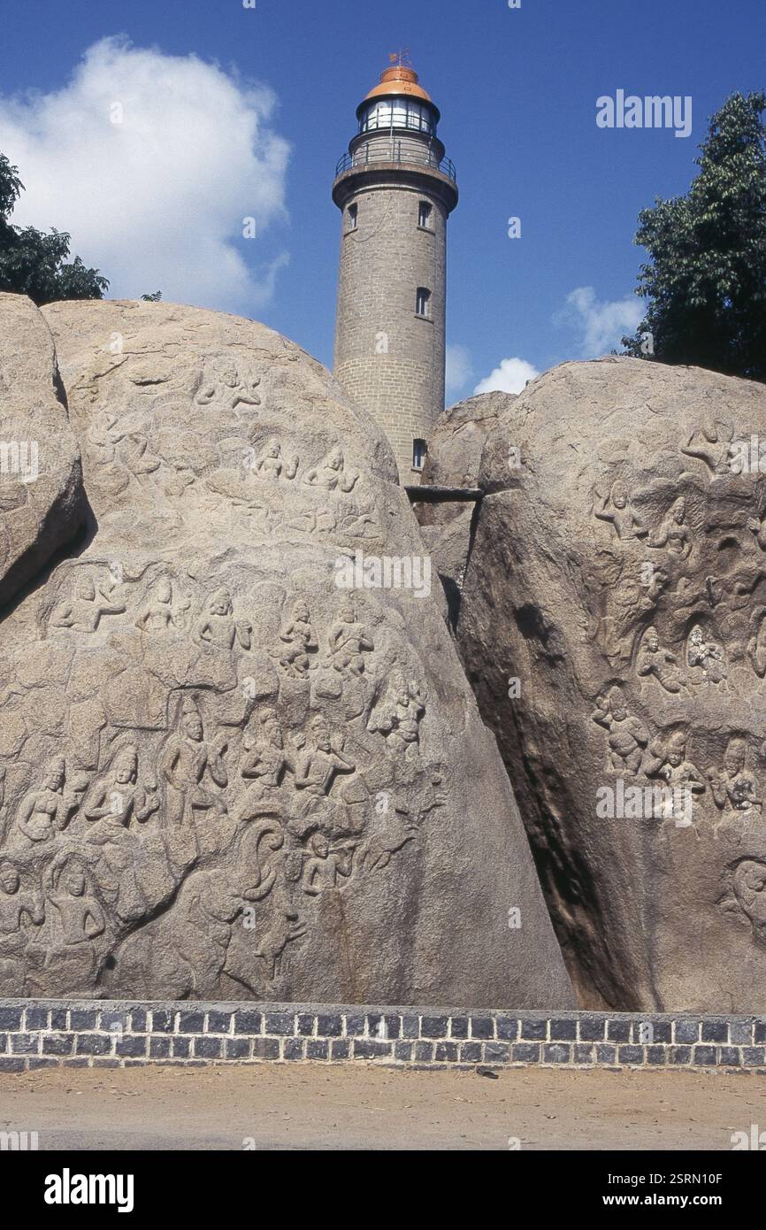 Vue sur le phare de Mahabalipuram, Mamallapuram, Tamil Nadu, Inde, Asie Banque D'Images