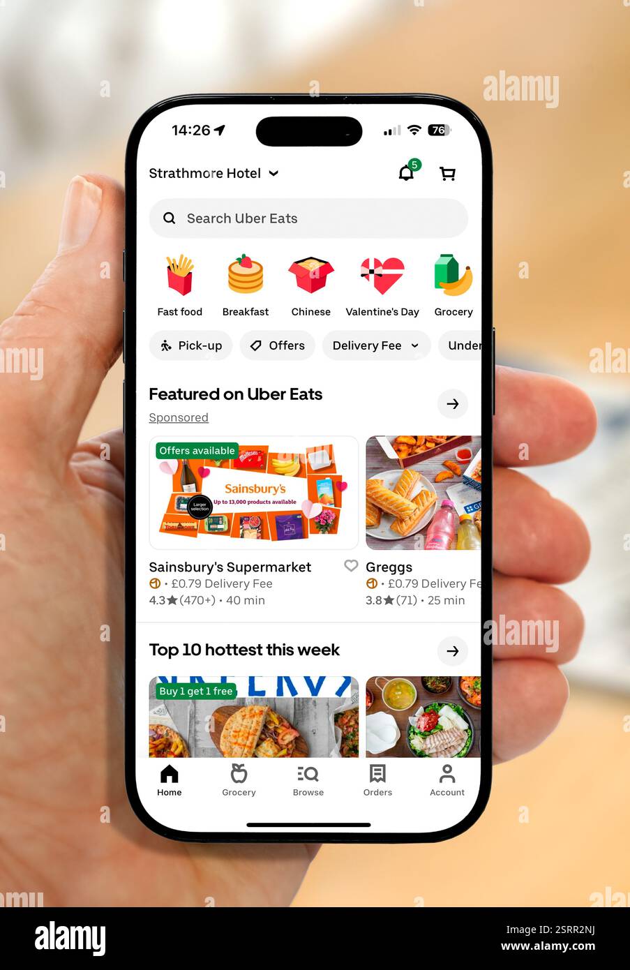 L'application Uber Eats sur un iPhone 16 plus Banque D'Images