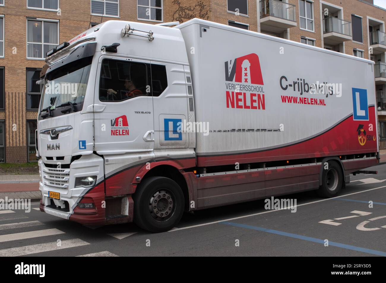 Camion Nelen C-Rijbewijs Verkeersschool à Amsterdam pays-Bas 14-2-2025 Banque D'Images