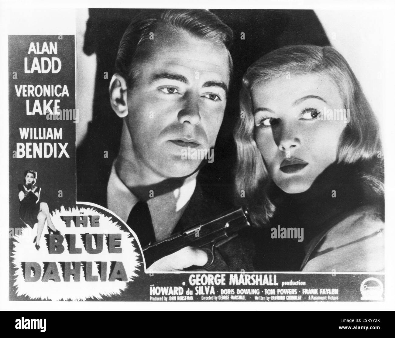 BLUE DAHLIA ALAN LADD, VERONICA LAKE BLUE DAHLIA date : 1946 Banque D'Images