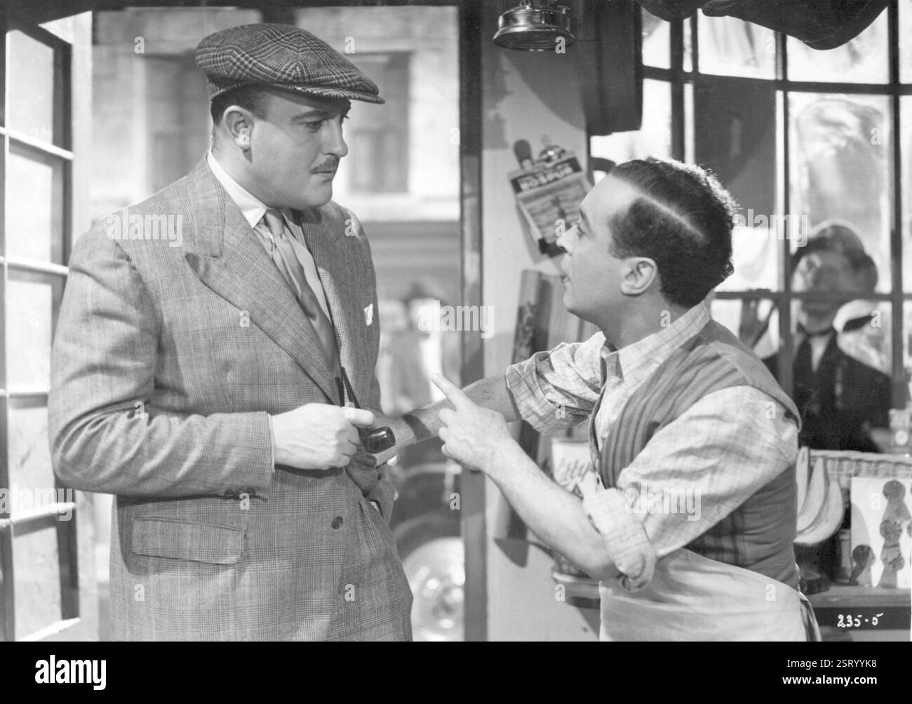 SOYONS CÉLÈBRES [BR 1939] GARY MARSH, JIMMY O'DEA SOYONS CÉLÈBRES date : 1939 Banque D'Images