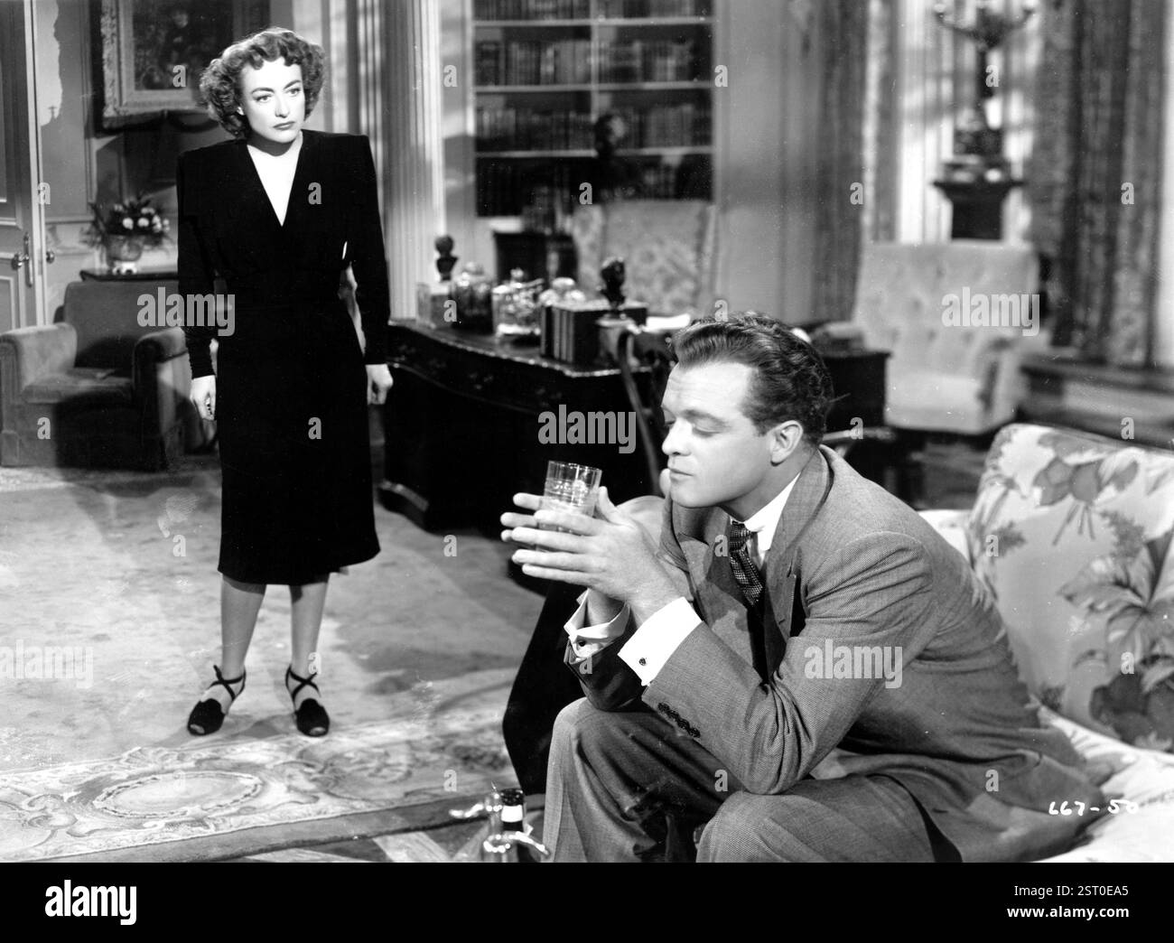 POSSÉDÉ [US 1947] JOAN CRAWFORD, VAN HEFLIN date : 1947 Banque D'Images
