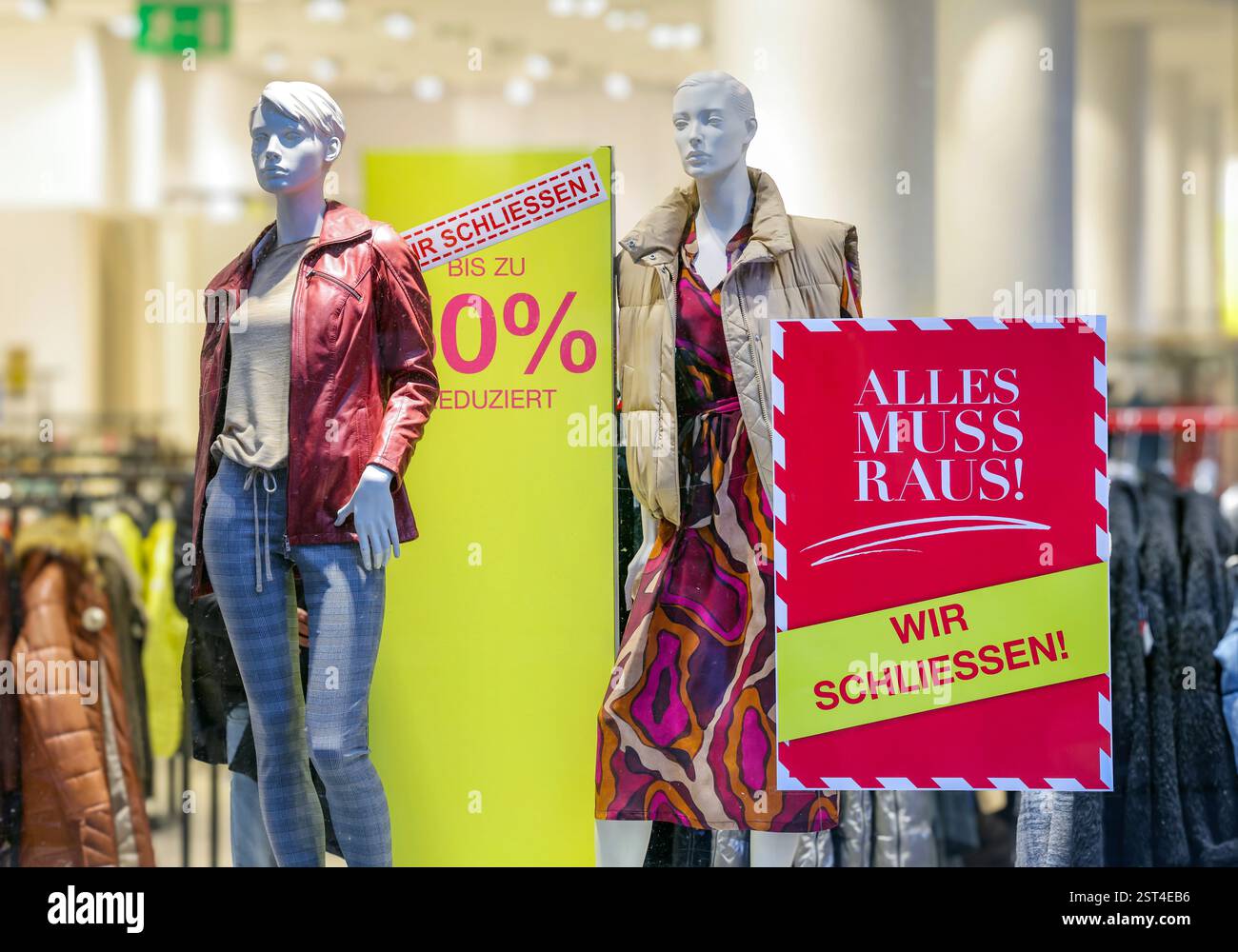 Essen, Rhénanie-du-Nord-Westphalie, Allemagne - Themenfoto : vente au détail en crise, fermeture de magasin, la maison de couture Sinn dossiers pour l'insolvabilité pour la quatrième fois et Banque D'Images