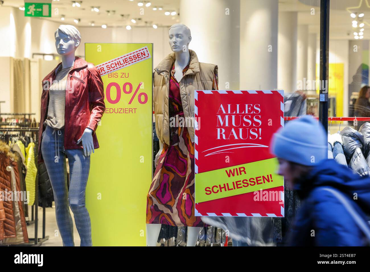 Essen, Rhénanie-du-Nord-Westphalie, Allemagne - Themenfoto : vente au détail en crise, fermeture de magasin, la maison de couture Sinn dossiers pour l'insolvabilité pour la quatrième fois et Banque D'Images