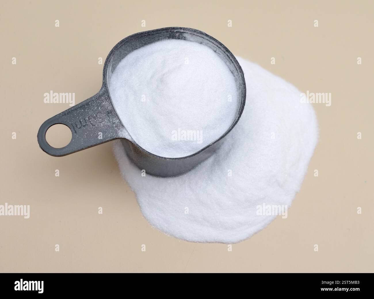 Le lactate de zinc est un composé chimique, un sel de zinc et d'acide lactique Banque D'Images