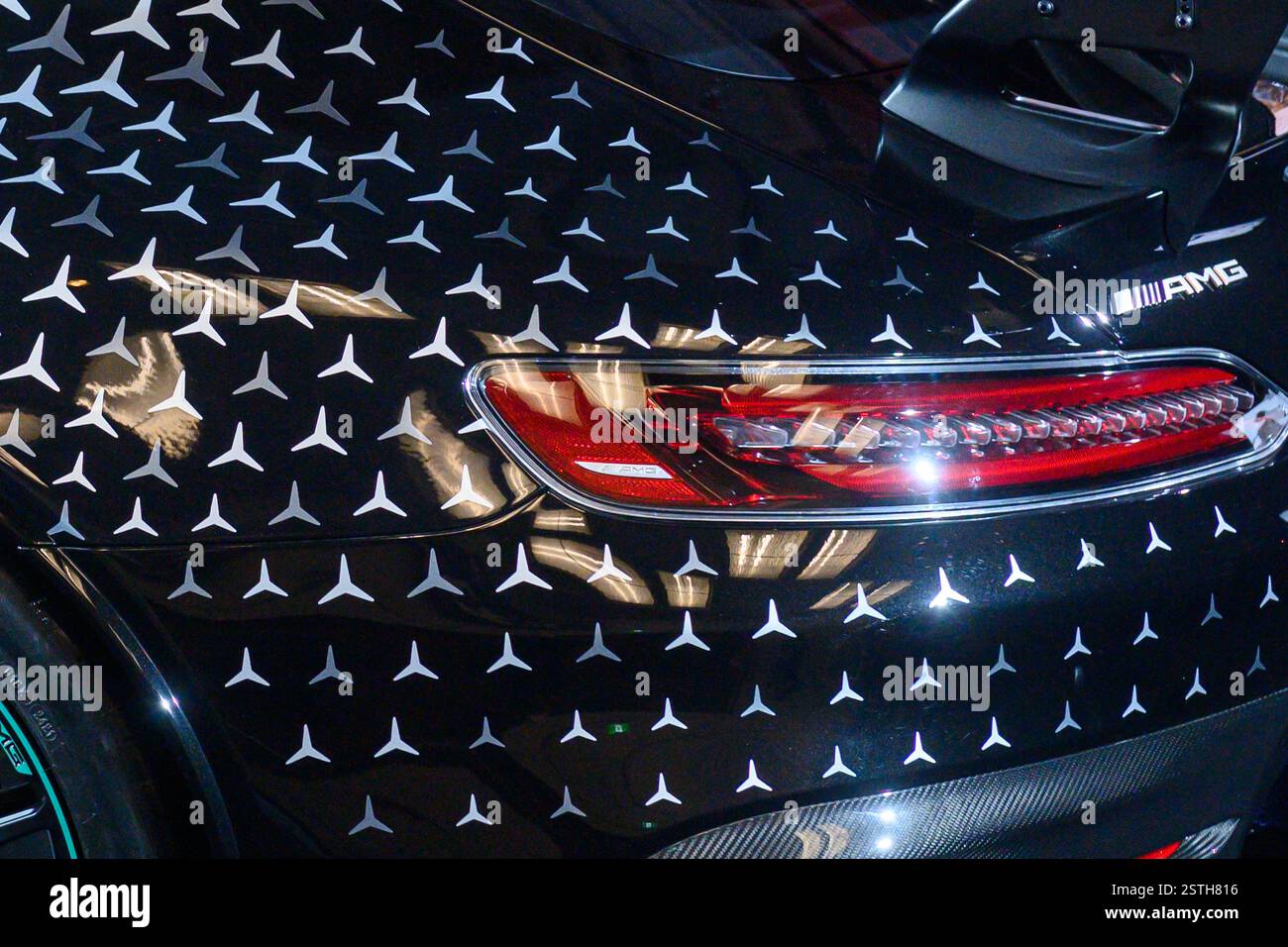 Toronto, ON, Canada - 14 février 2025 : 2021 Mercedes-AMG GT Black Series 'P-One Edition' présenté à la section Auto Exotica lors du Canadian 2025 Banque D'Images