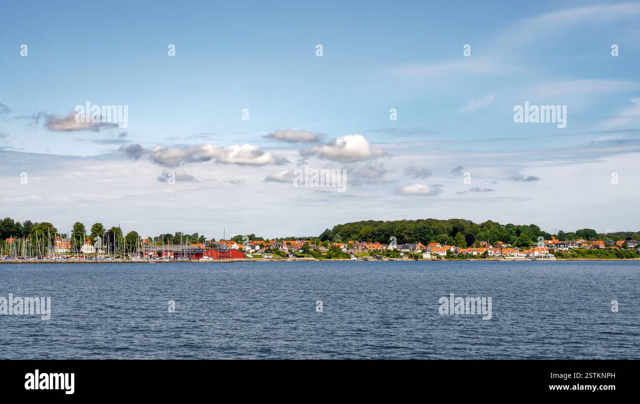 Côte de Høruphav, ville sur l'île ALS, de la baie de Hørup HAV, au sud du Danemark Banque D'Images