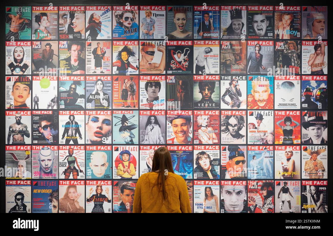 La National Portrait Gallery, Londres, Royaume-Uni. 19 février 2025. (Usage de la presse éditoriale uniquement à des fins de critique ou de critique - PAS DE LIVRES) The face Magazine : culture Shift. Une nouvelle exposition célébrant des images de mode emblématiques et des portraits de The face, un magazine de culture et de style pour les jeunes qui a façonné le paysage créatif et culturel en Grande-Bretagne et au-delà, et rassemblant 200 photographies de plus de 80 photographes des années 80, 90 et 2000 Crédit : Malcolm Park/Alamy Live News Banque D'Images
