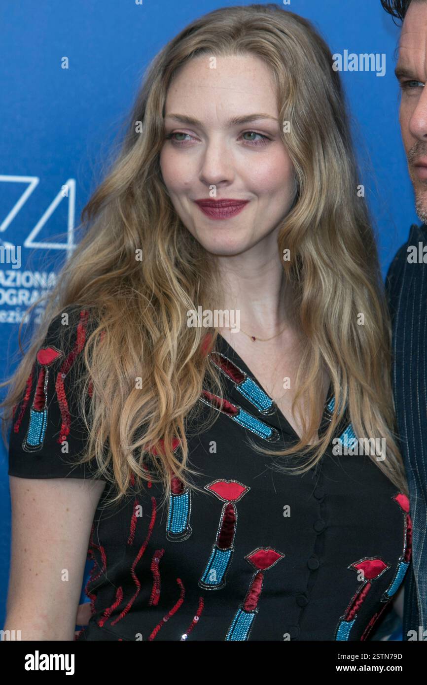 Amanda Seyfried assiste à la photocall de 'First Reformed' du 74e Festival du film de Venise au Palazzo del Casino de Venise, en Italie, le 31 août 2017 Banque D'Images
