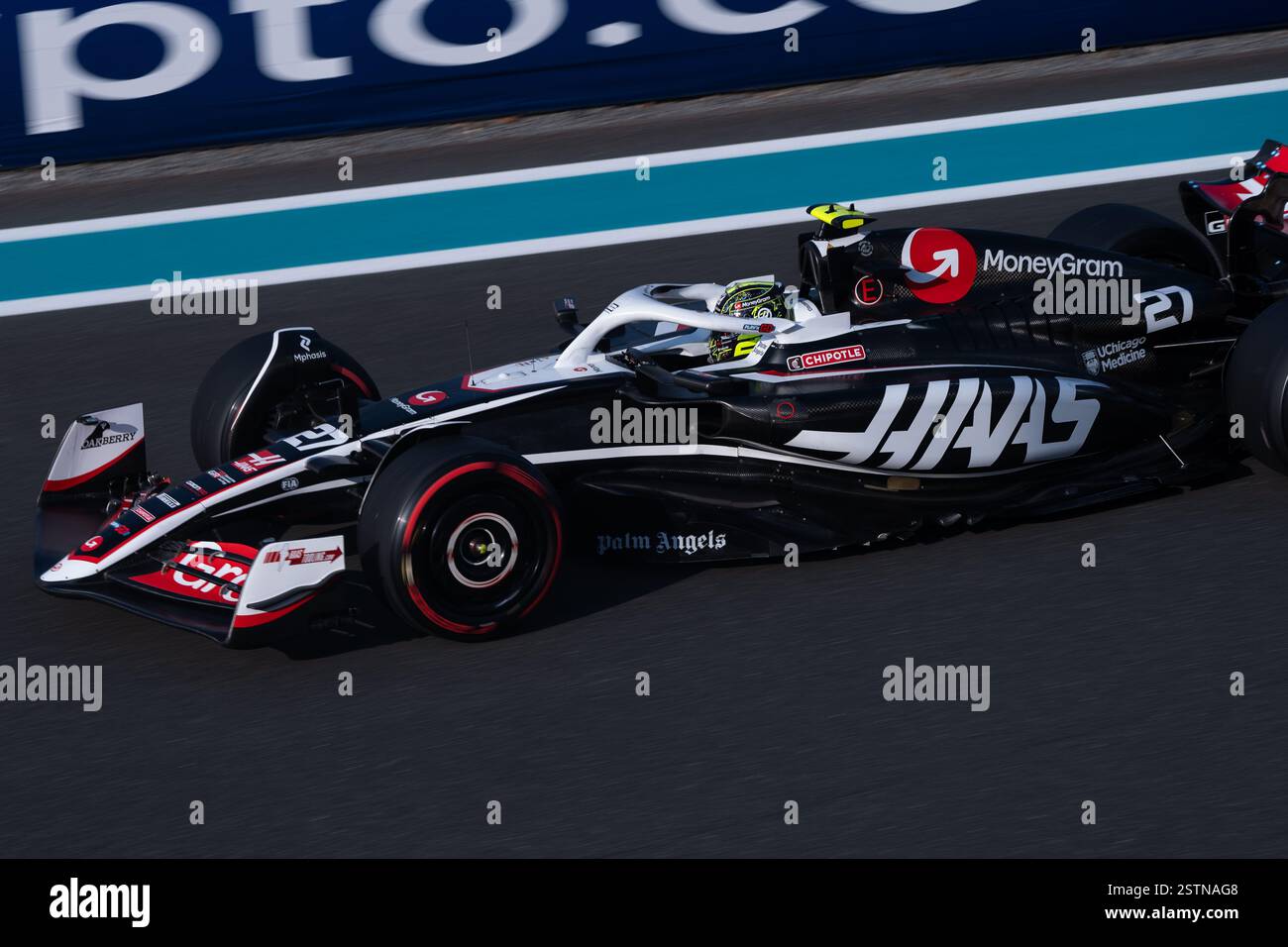 F1 Etihad Airways Abu Dhabi Grand prix 2024 - Nico Hulkenberg d'Allemagne au volant de l'écurie MoneyGram Haas F1 Team pendant les qualifications Banque D'Images
