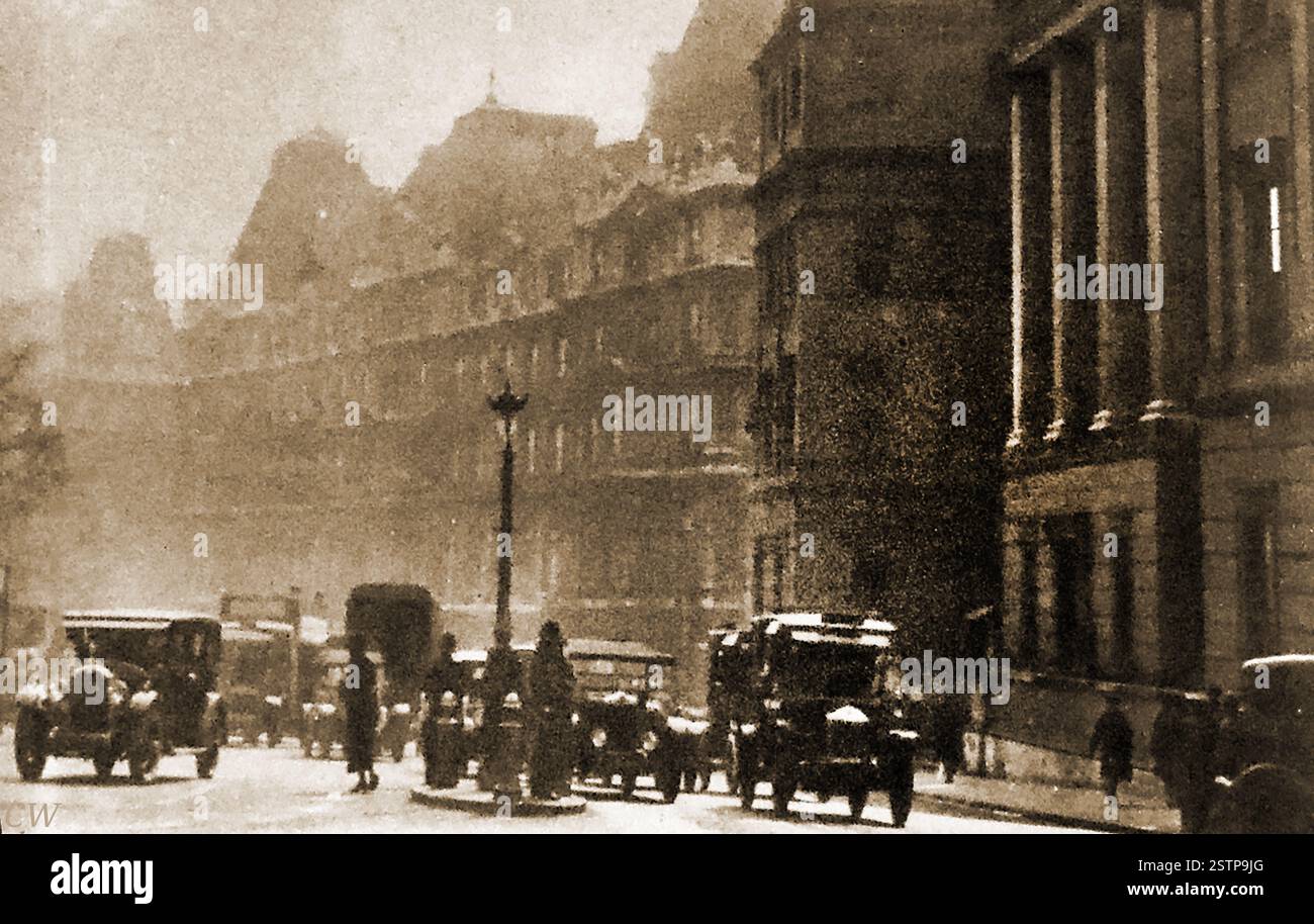 1926 - Hyde Park Corner, Londres, l'un des premiers ronds-points expérimentaux. Banque D'Images