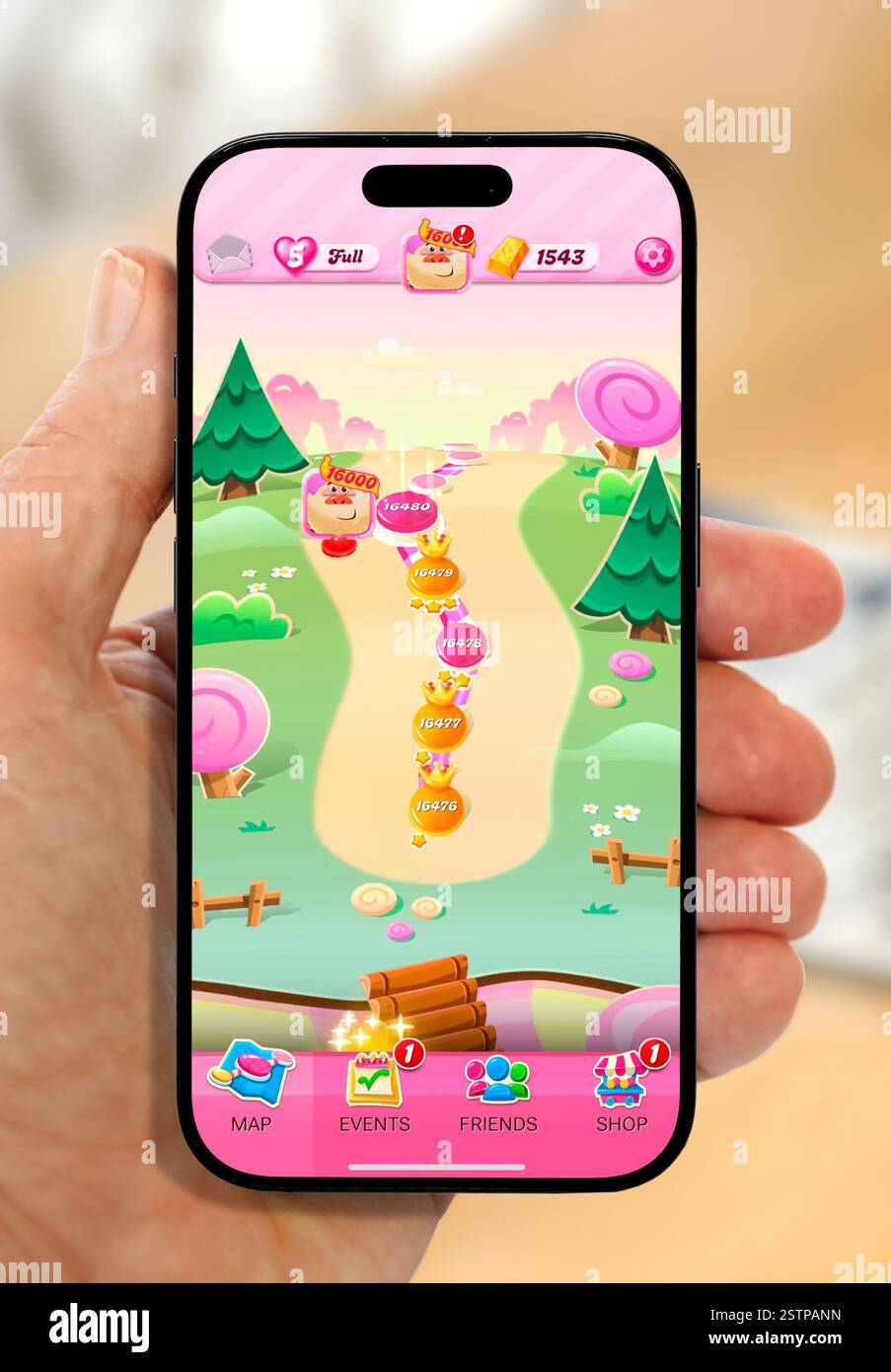 Application Candy Crush Saga sur iPhone 16 plus Banque D'Images