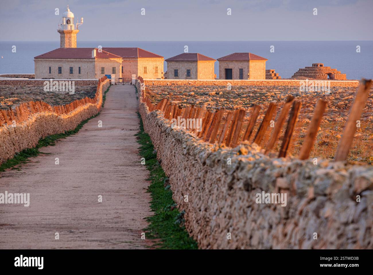 Phare de Punta Nati cape Banque D'Images