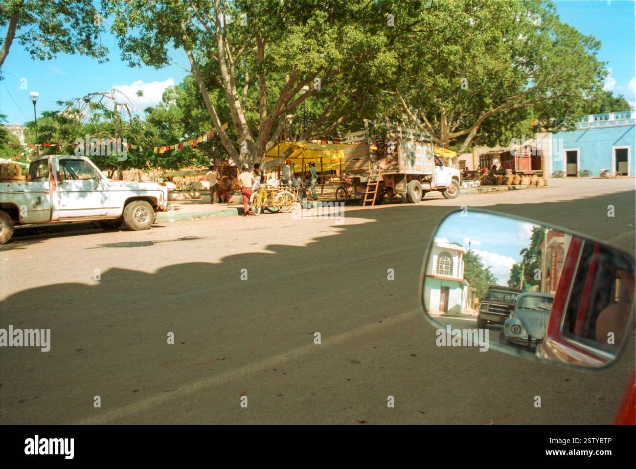 Scène de rue dans la ville de Merida, Merida, Yucatan, Mexique 1985 Banque D'Images