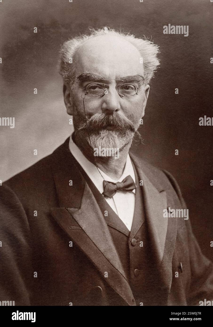 Gabriel Lippmann. Portrait du physicien et inventeur français Jonas Ferdinand Gabriel Lippmann (1845-1921), portrait de l'Atelier Nadar, 1890-1910 Banque D'Images
