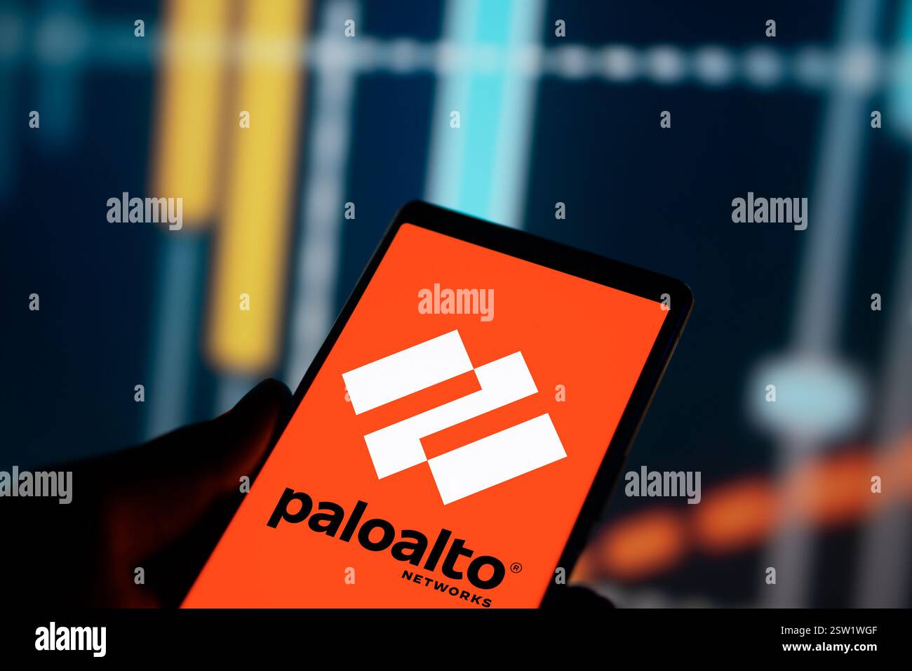 Dhaka, Bangladesh- 07 août 2024 : le logo Palo Alto Networks est affiché sur le smartphone. Palo Alto Networks est un leade de cybersécurité Banque D'Images
