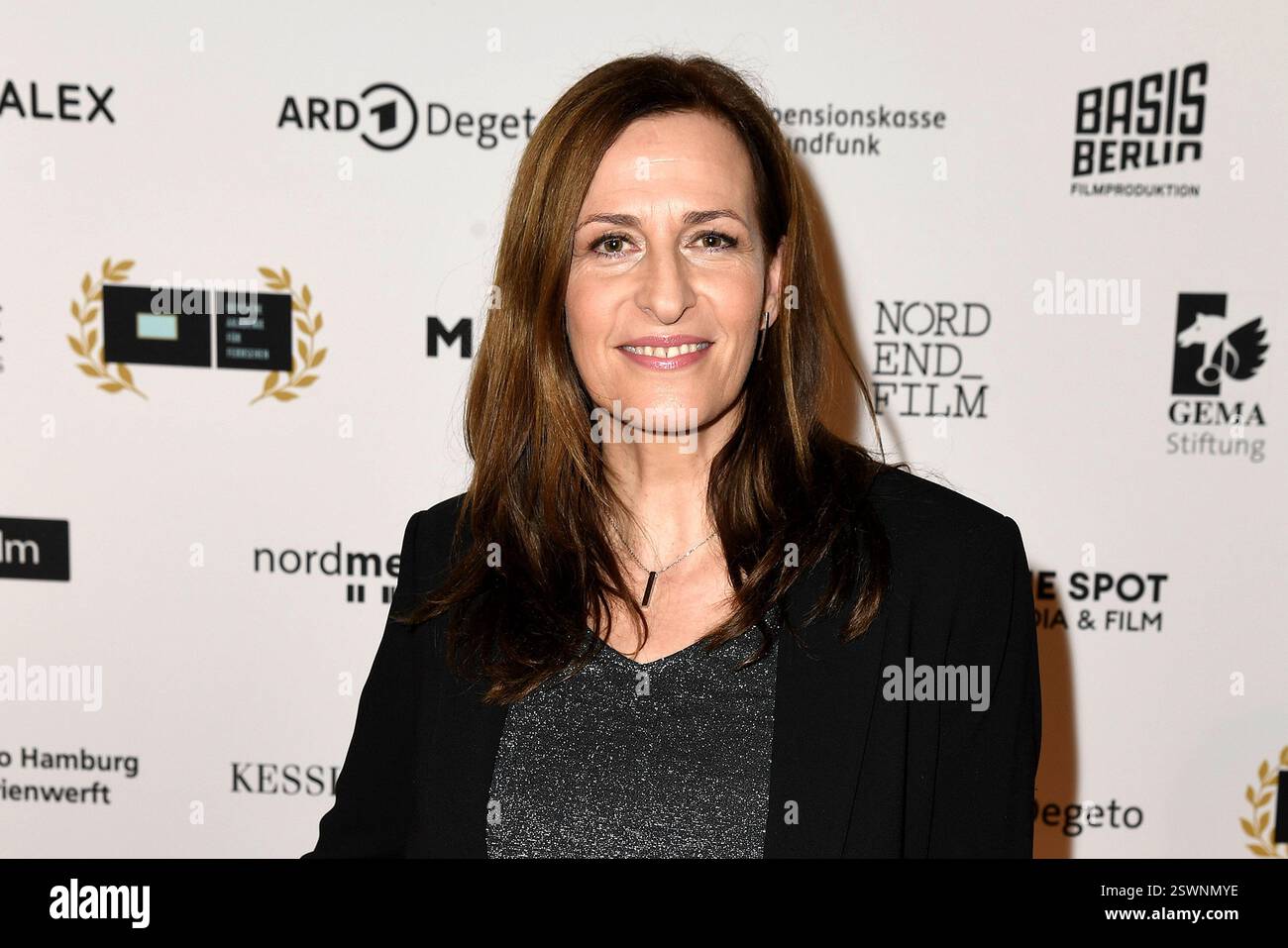 Ulrike Frank BEI der Daffne Verleihung von der Deutschen Akademie fuer Fernsehen AM 21.02.2025 à Berlin Banque D'Images