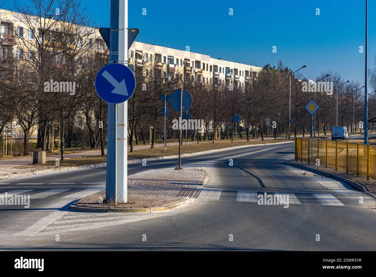 L'intersection de la rue Wladysława Orkana et 11 rue Listopada à Czestochowa, ligne de tramway numéro 3 Banque D'Images