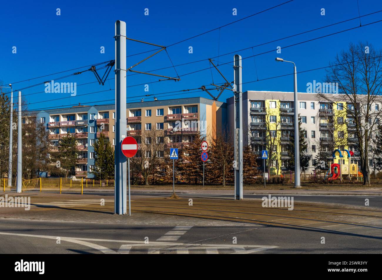 L'intersection de la rue Wladysława Orkana et 11 rue Listopada à Czestochowa, ligne de tramway numéro 3 Banque D'Images