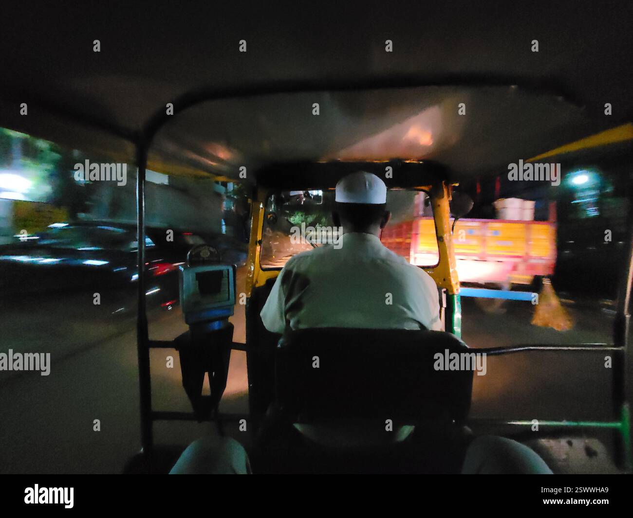 Mode de transport - Auto - Rickshaw dans les routes indiennes. Banque D'Images