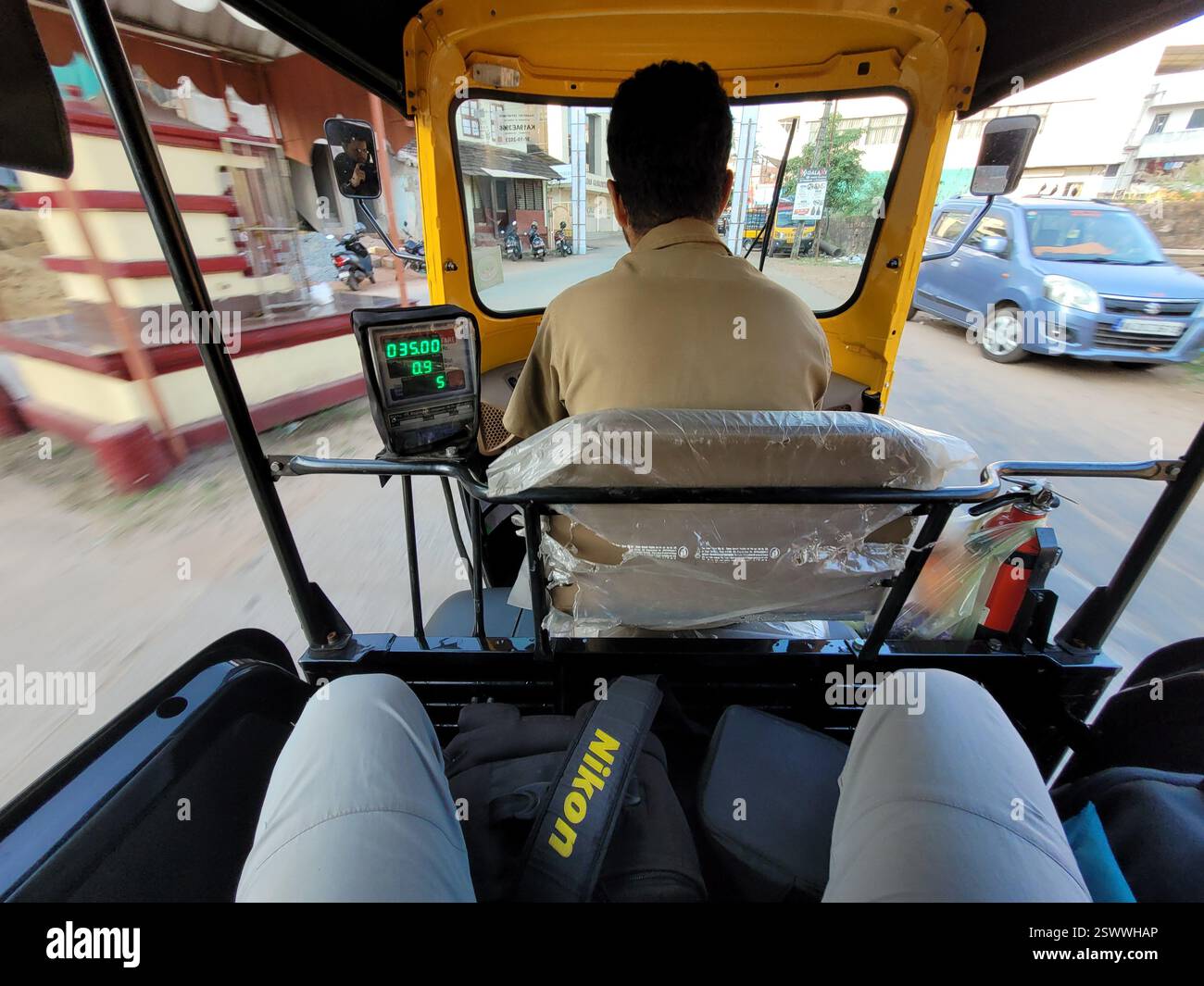 Mode de transport - Auto - Rickshaw dans les routes indiennes. Banque D'Images