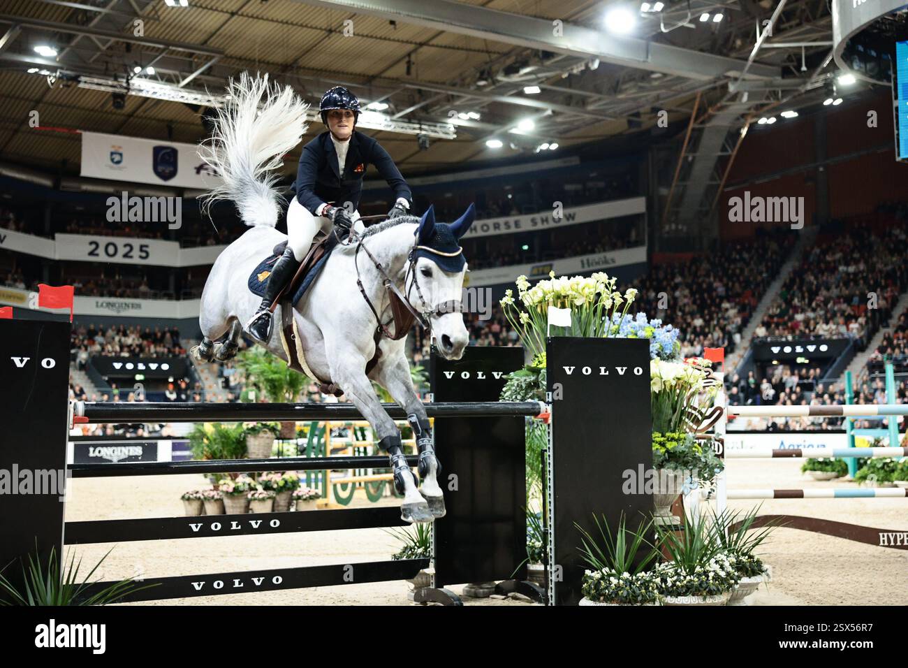 Gothenburg, Suède. 22 février 2025. Wilma Hellström de Suède avec Eleven lors du Trophée Gothenburg présenté par Volvo Cars au Gothenburg Horse Show le 22 février 2025, Gothenburg, Suède (photo de Maxime David - MXIMD Pictures) crédit : MXIMD Pictures/Alamy Live News Banque D'Images