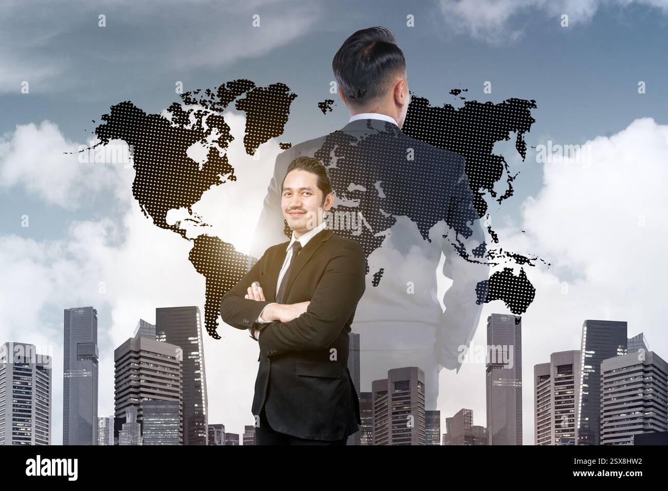 Hommes d'affaires debout avec une carte mondiale et un fond de ville moderne. Double exposition. Concepts de travail d'équipe, de partenariat, de fusion et d'acqui Banque D'Images
