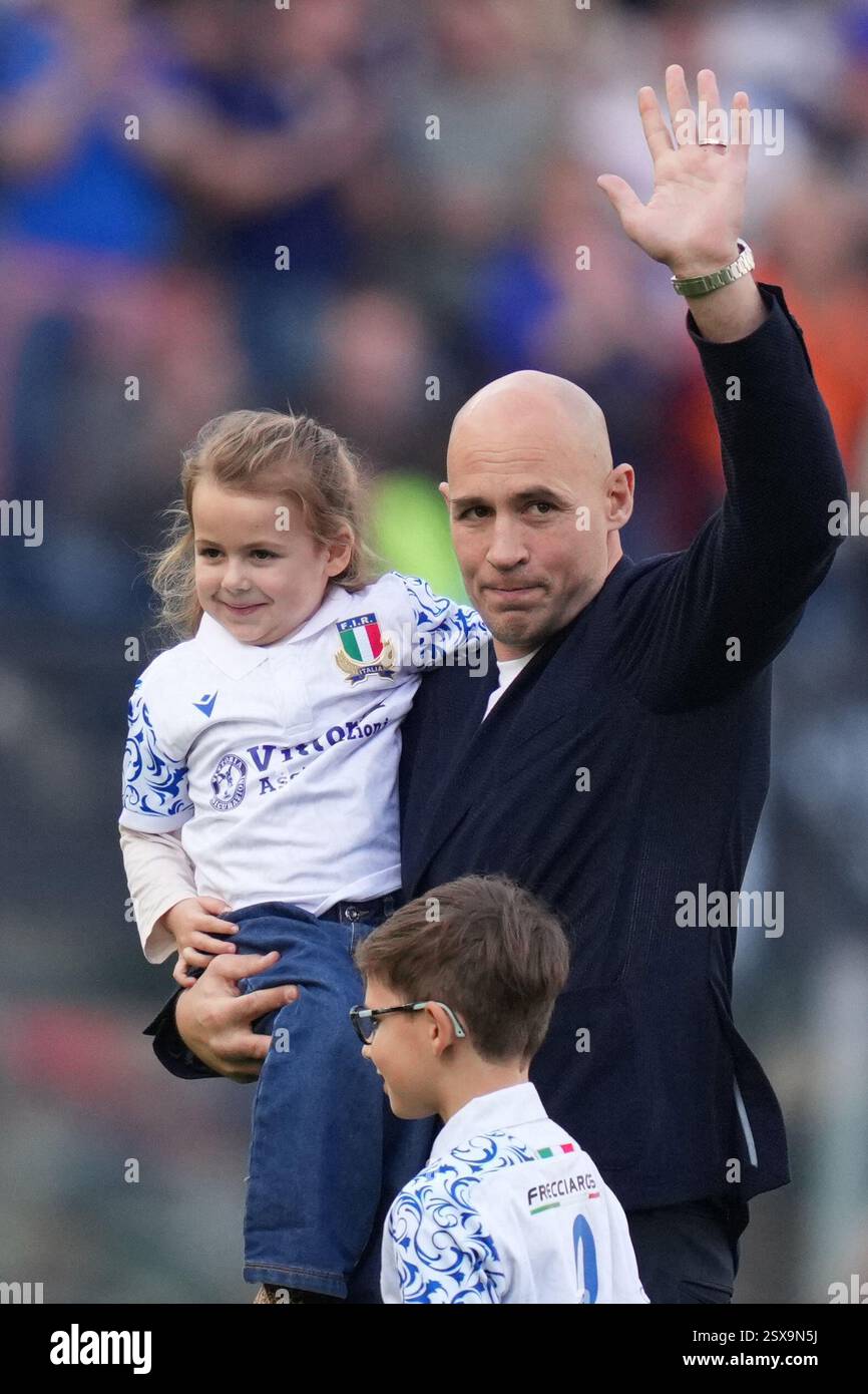 Roma, Italie. 23 février 2025. Sergio Parisse lors du match de rugby des six Nations entre l'Italie et la France au stade olympique de Rome, Italie - samedi 23 février 2025 - Sport - rugby ( photo par Alfredo Falcone/LaPresse ) crédit : LaPresse/Alamy Live News Banque D'Images