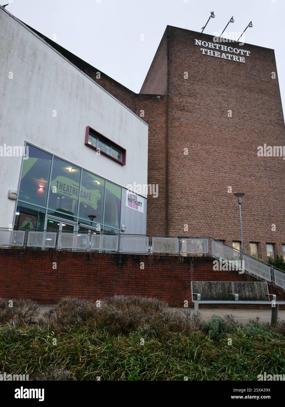 Théâtre Exeter Northcott, campus de l'Université d'Exeter, Exeter, Devon, Royaume-Uni Banque D'Images