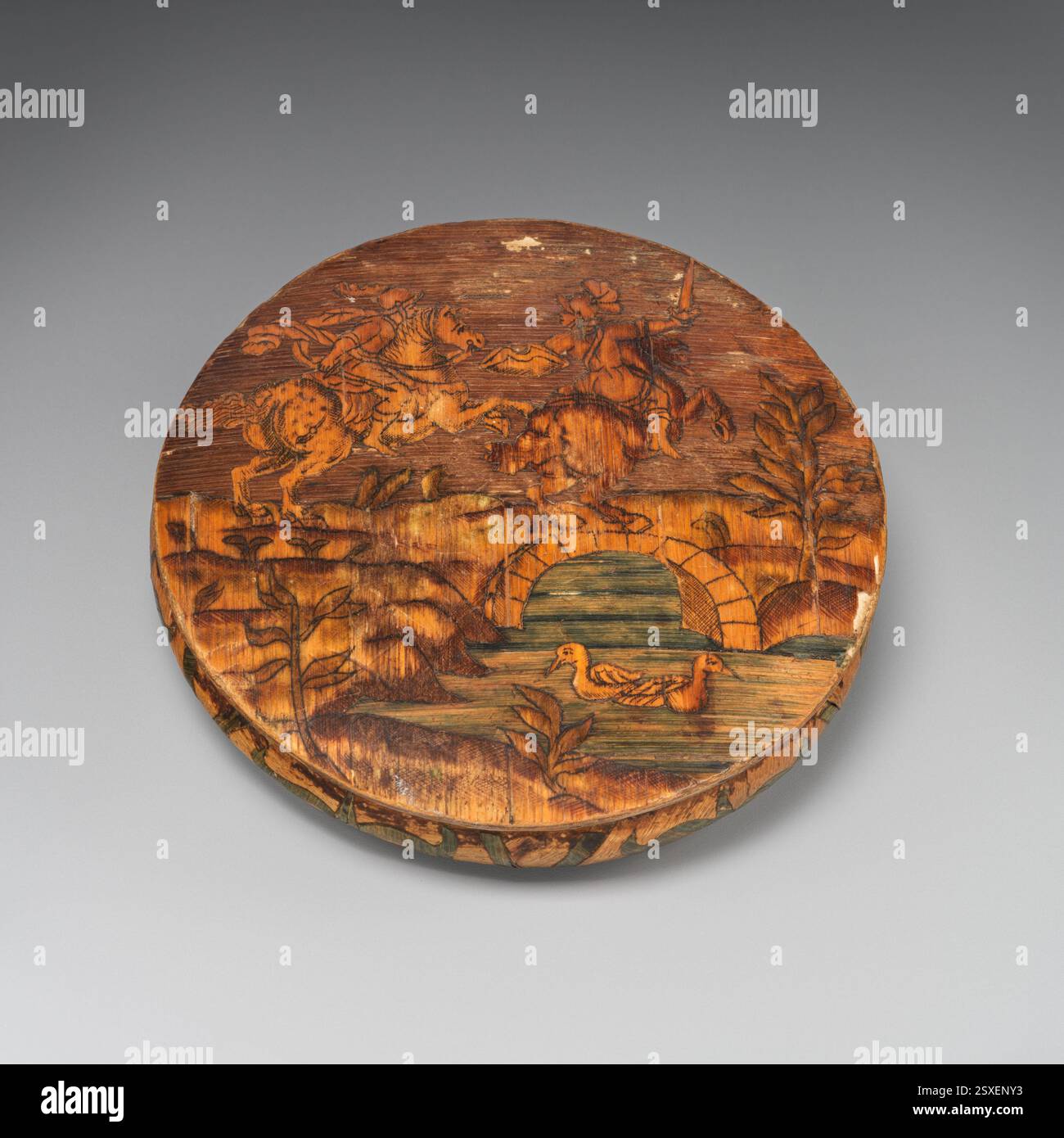 Box, française, fin du XVIIIe siècle. Réalisée en paille sur papier-mâché, cette boîte peinte était typique du design français de la fin du XVIIIe siècle, combinant des éléments pratiques et décoratifs. Banque D'Images