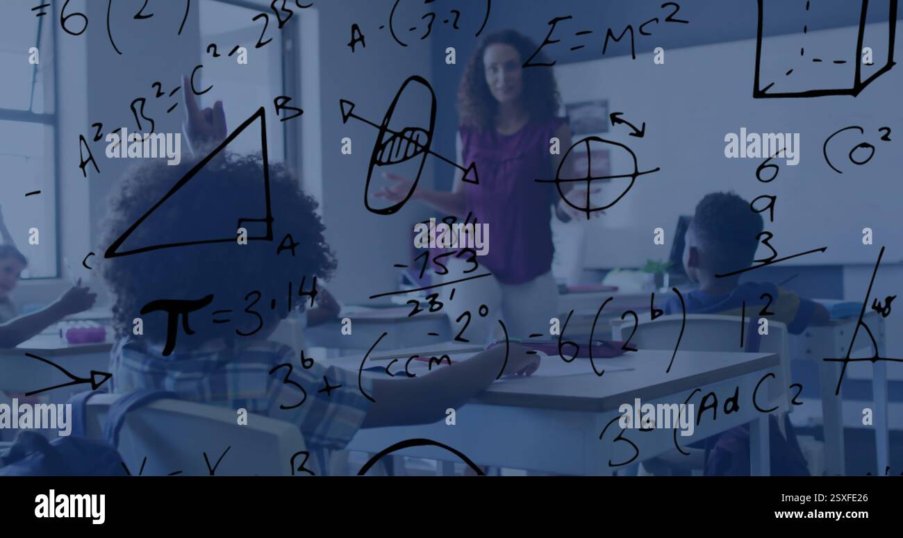 Image de la géométrie et des équations mathématiques sur diverses enseignantes et écoliers en classe Banque D'Images