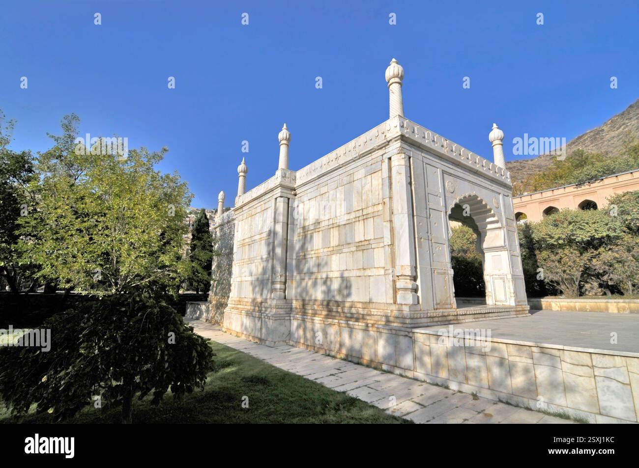 Mosquée Shahjahani dans les jardins de Babur dans la capitale de l'Afghanistan, Kaboul Banque D'Images