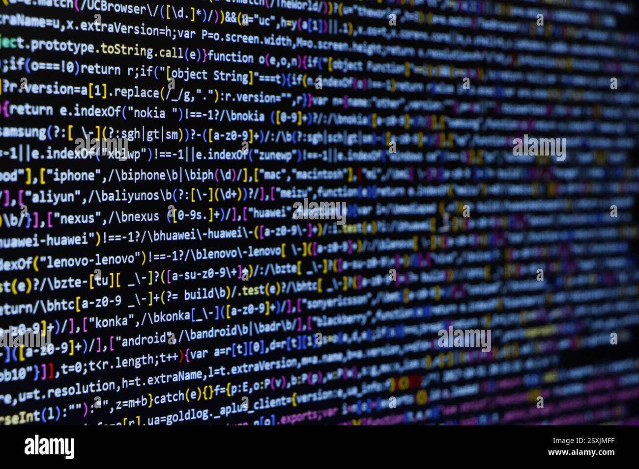 Code source TitleSoftware. Code de programmation. Code de programmation sur l'écran de l'ordinateur. Développeur travaillant sur des codes de programme dans le bureau. Code source Banque D'Images Code source TitleSoftware. Code de programmation. Code de programmation sur l'écran de l'ordinateur. Développeur travaillant sur des codes de programme dans le bureau. Code source Banque D'Images