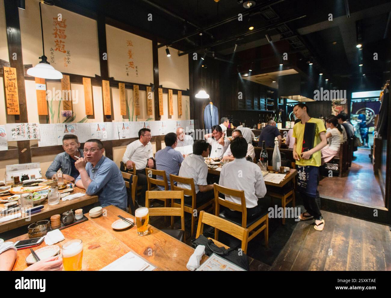 LA PHOTO montre Negiya Heikichi un pub izakaya spécialisé dans la cuisine allium à Nagoya, préfecture d'Aichi, Japon, le 22 août 2019. PHOTO DE ROBERT GILHOOLY Banque D'Images