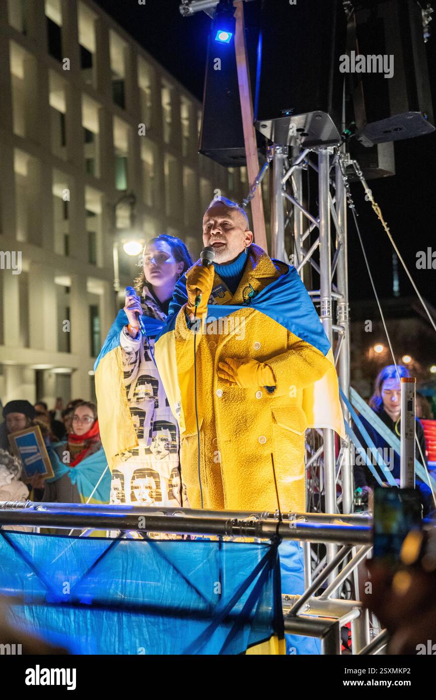 Manifestation ukrainienne pour le 3ème anniversaire de la guerre de Russie contre l'Ukraine Banque D'Images