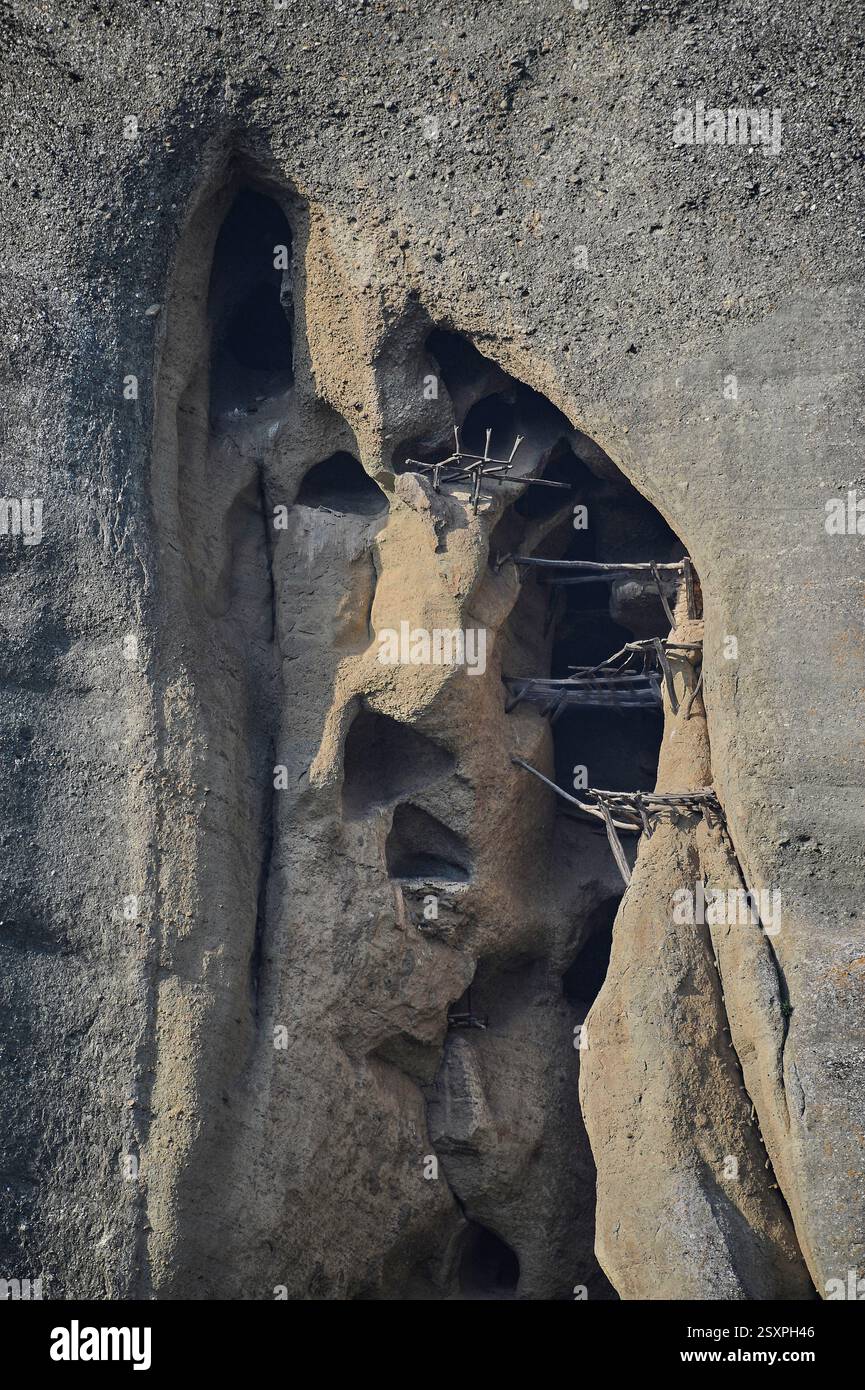 Photo de la grotte rocheuse des météores demeure Météores, Grèce Banque D'Images
