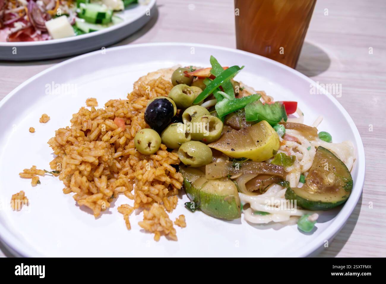 San Juan Puerto Rico, Norwegian Cruise Line NCL Breakaway Ship itinéraire de 11 jours de la mer des Caraïbes, à bord de l'intérieur, le Garden Cafe, tout ce que vous pouvez manger b Banque D'Images