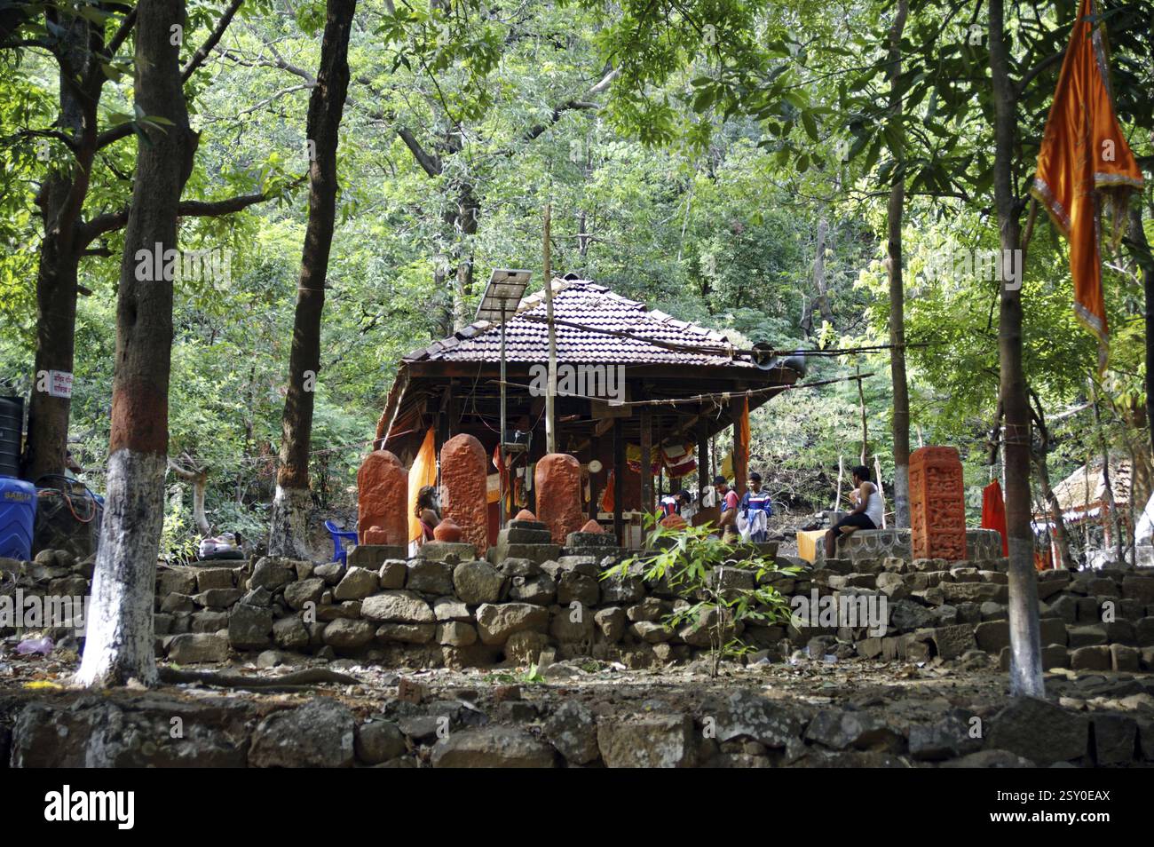 Sage valmiki Samadhi temple, ajoba hills, thane, Maharashtra, Inde, Asie Banque D'Images