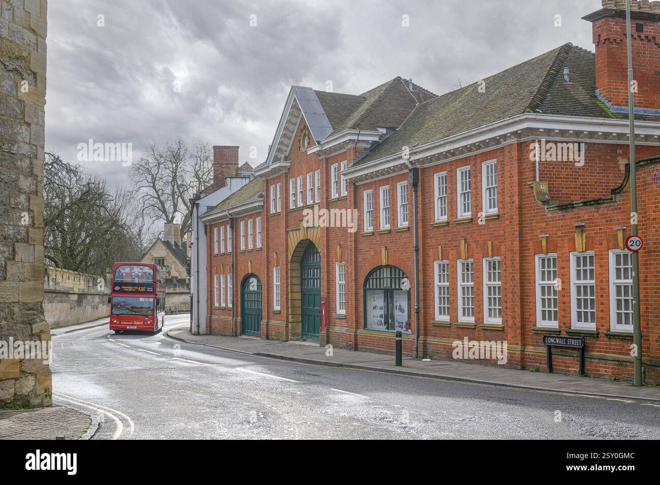 Les garages Morris, Oxford, Royaume-Uni Banque D'Images