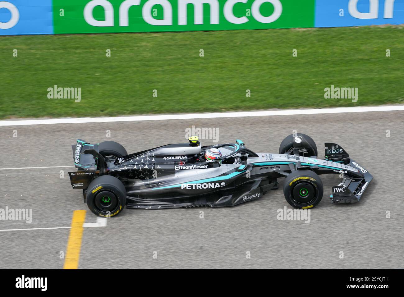 Sakhir, Bahreïn. 26 février 2025. Andrea Kimi Antonelli, lors des essais de formule 1, sur le circuit international de Bahreïn. Crédit : Alessio Morgese/Alessio Morgese/Emage/Alamy Live news Banque D'Images
