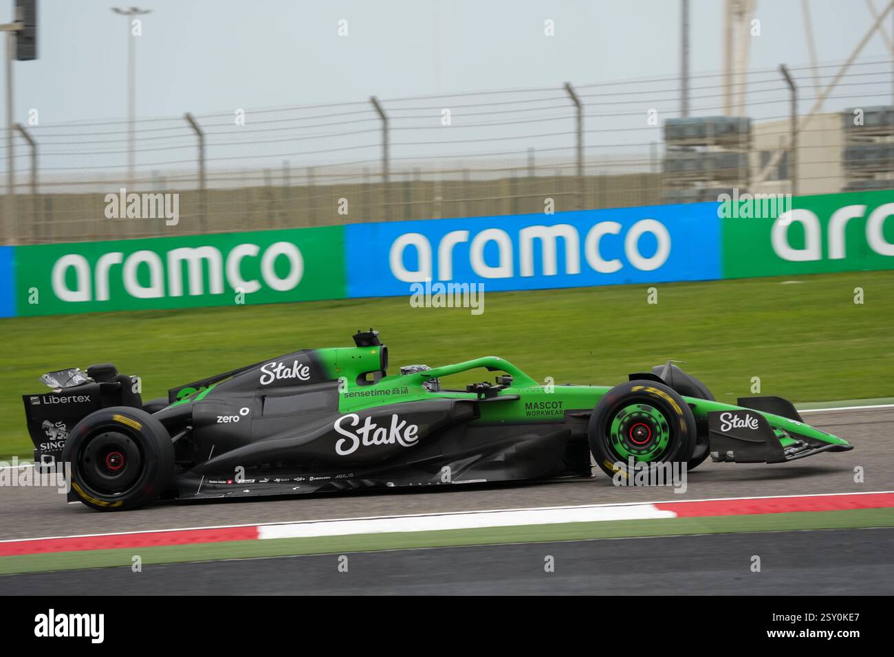 Sakhir, Bahreïn. 26 février 2025. Nico Hulkemberg, lors des essais de formule 1, au Bahrain International circuit. Crédit : Alessio Morgese/Alessio Morgese/Emage/Alamy Live news Banque D'Images