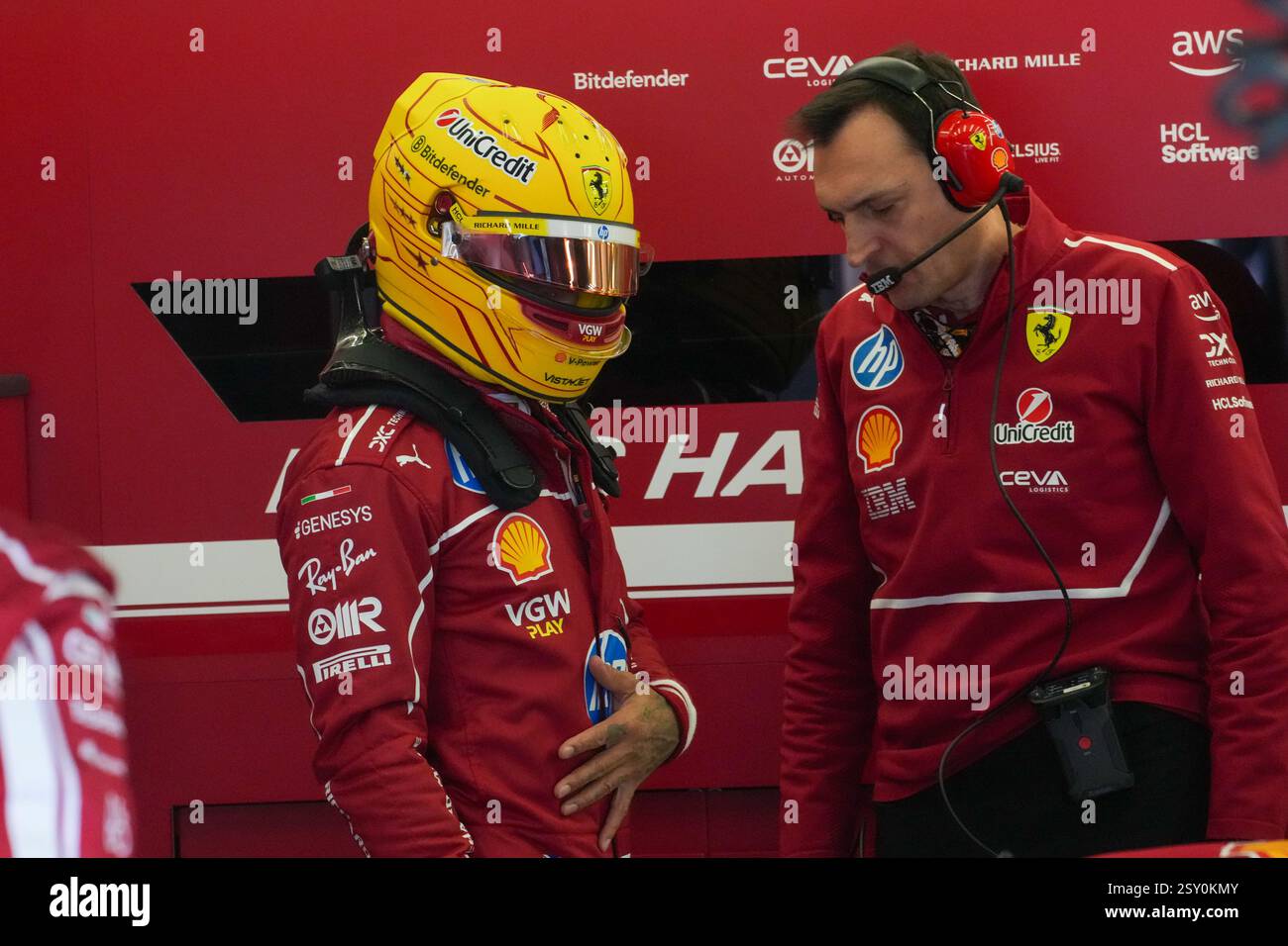 Sakhir, Bahreïn. 26 février 2025. Lewis Hamilton, lors des essais de formule 1, au Bahrain International circuit. Crédit : Alessio Morgese/Alessio Morgese/Emage/Alamy Live news Banque D'Images