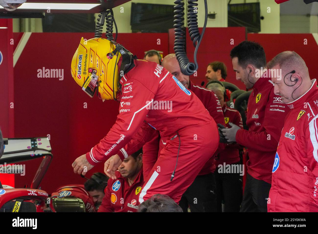 Sakhir, Bahreïn. 26 février 2025. Lewis Hamilton, lors des essais de formule 1, au Bahrain International circuit. Crédit : Alessio Morgese/Alessio Morgese/Emage/Alamy Live news Banque D'Images